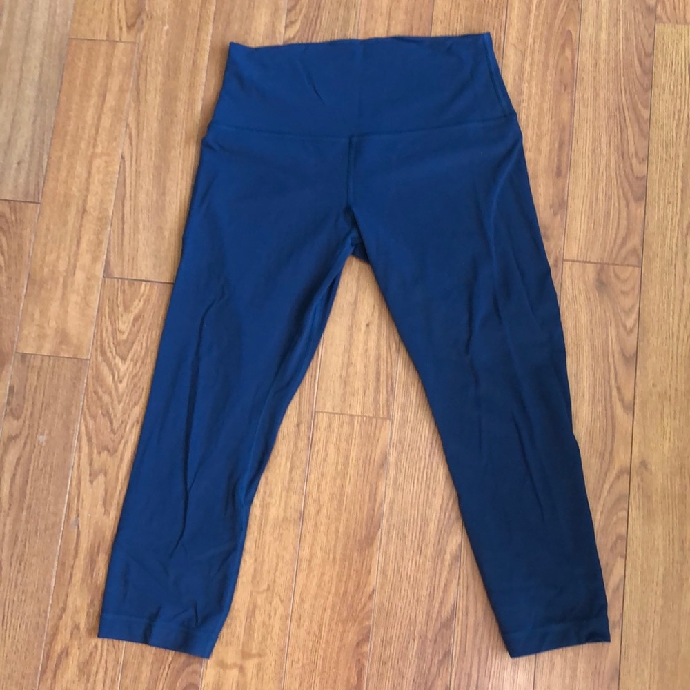 Lululemon Align crop size 8